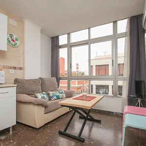 Muy Centrico, Tranquilo Y Acogedor **a/c-wifi** Apartamento Sevilla